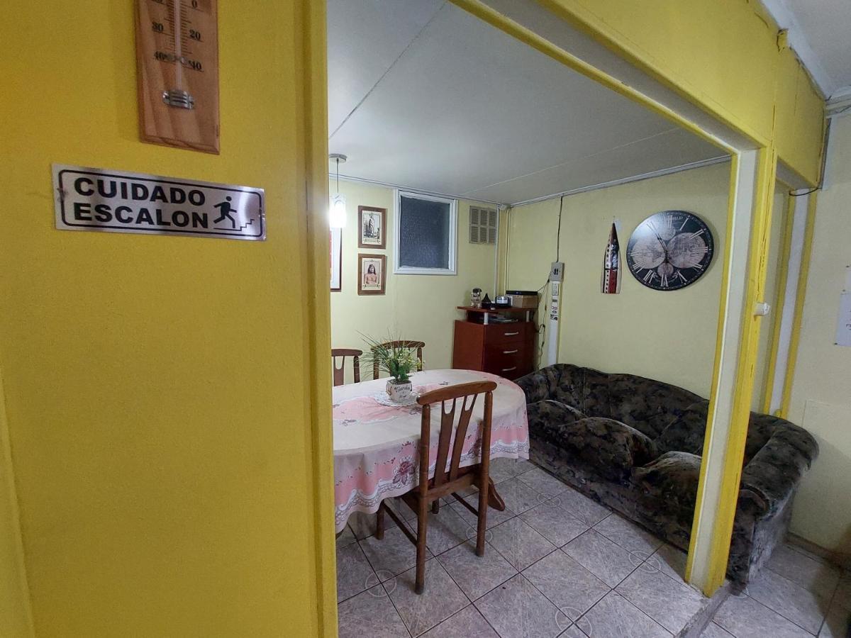 Hospedaje Familiar Punta Arenas Kültér fotó
