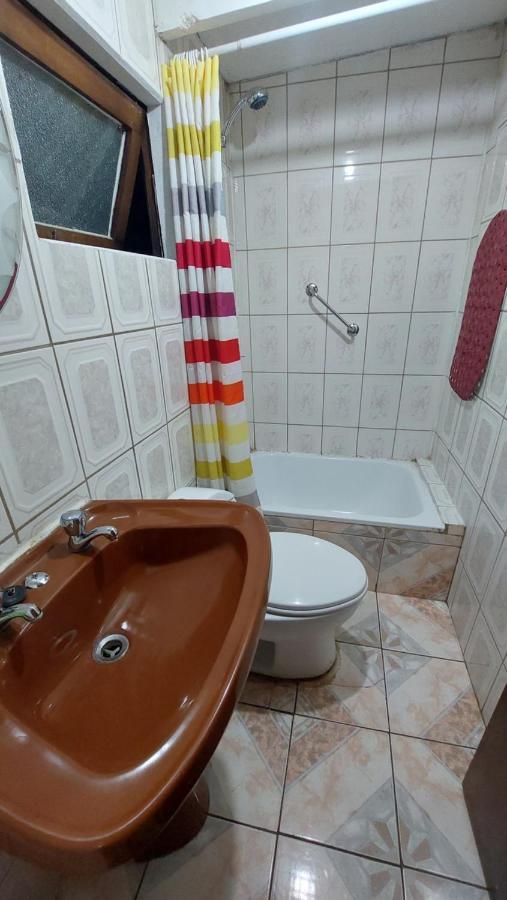 Hospedaje Familiar Punta Arenas Kültér fotó